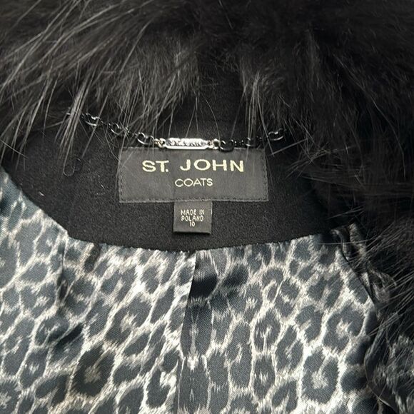 St. John Cashmere and Fox fur trim Coat - Picture 8 of 15